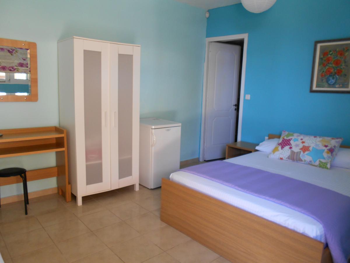 Zephyros Rooms And Apartments Drymon 外观 照片